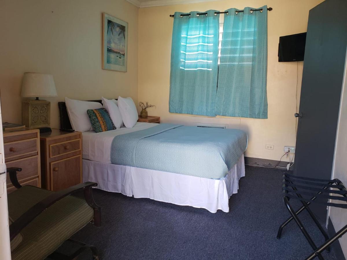 Midtown Guest House Charlotte Amalie Esterno foto