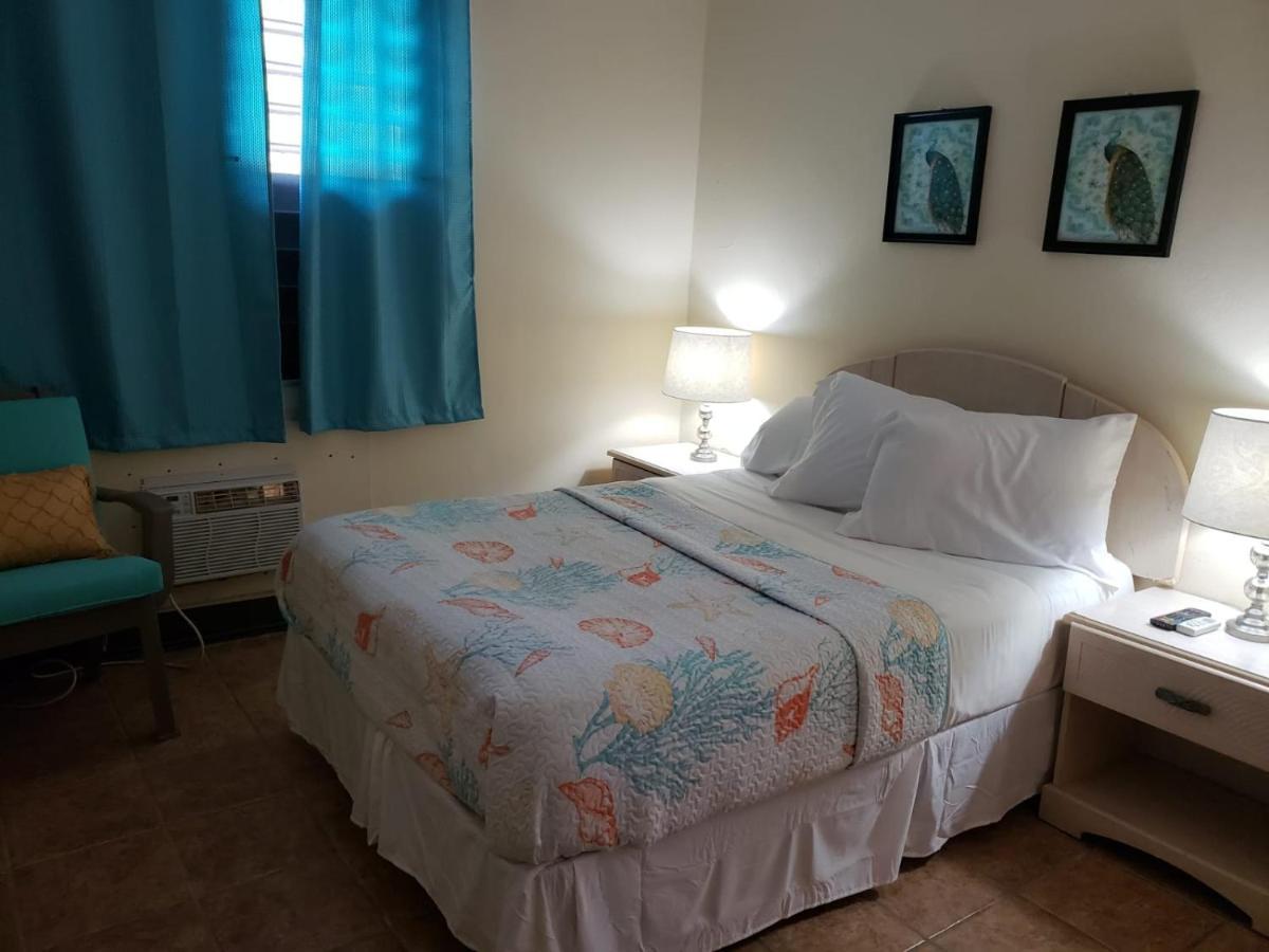 Midtown Guest House Charlotte Amalie Esterno foto