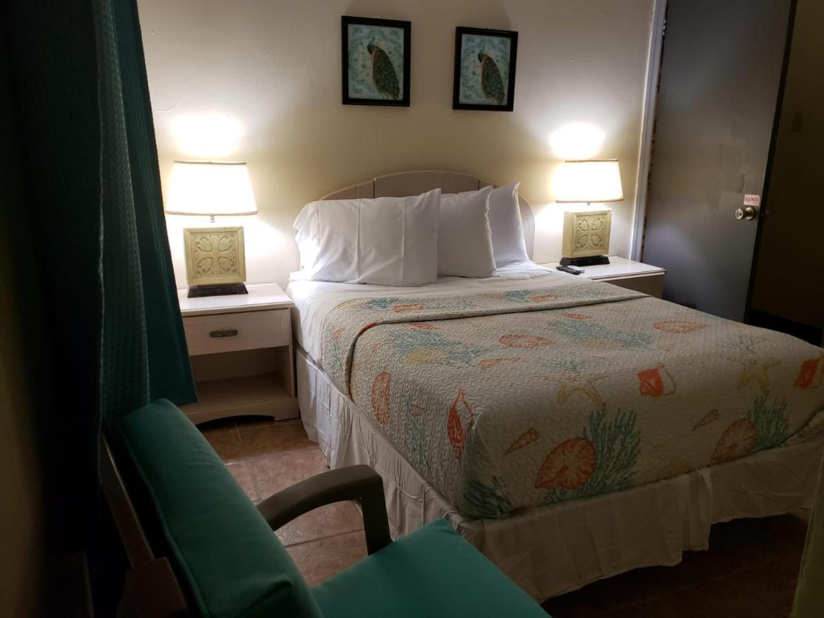 Midtown Guest House Charlotte Amalie Esterno foto